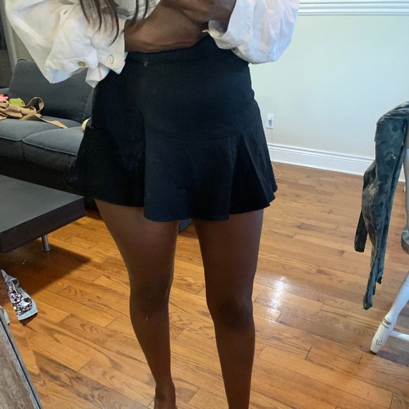 ZARA MINI SKIRT - Picture 1 of 3